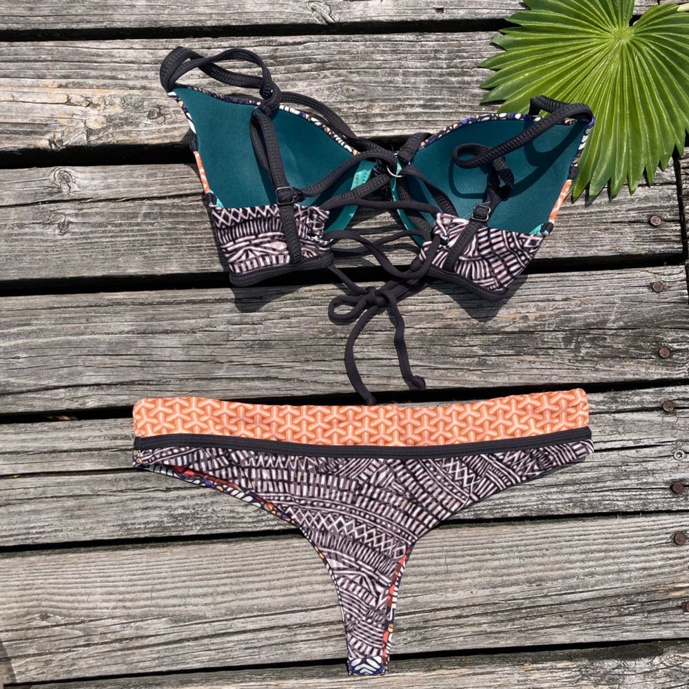 MAAJI Vintage Set - S’mores and Shores Molded Cup Chi Chi Thong Bikini S - Picture 9 of 16